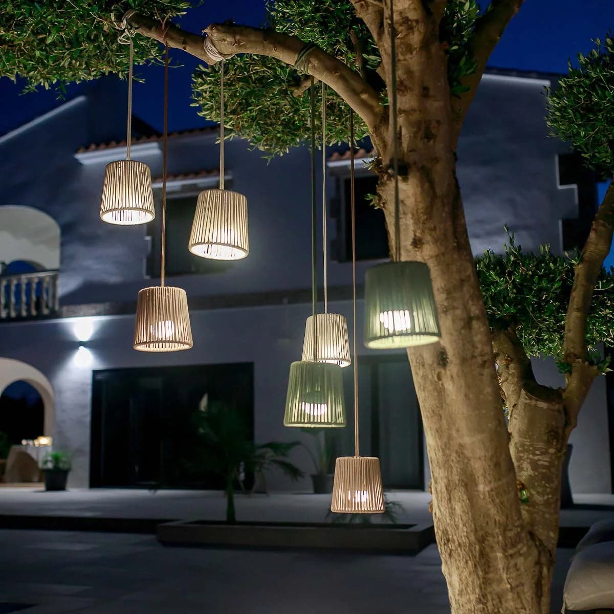 Conta Hanging Mini Rechargeable Light White — image 2
